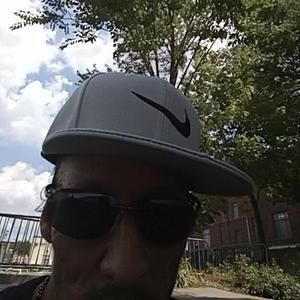 Meet your Posher, Aj